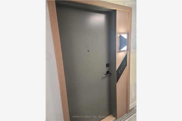 180 Mill St, Toronto