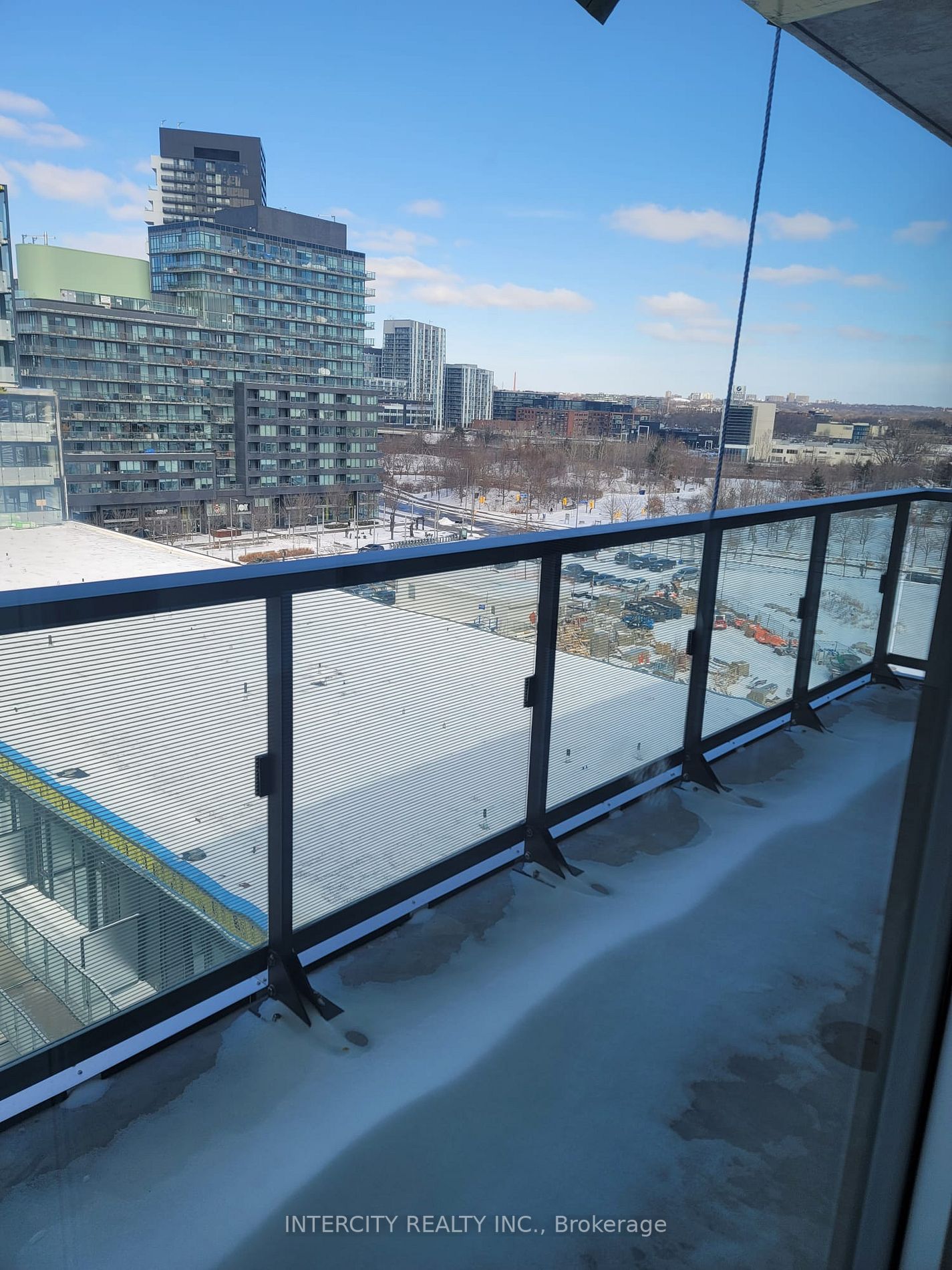 180 Mill St, #S902