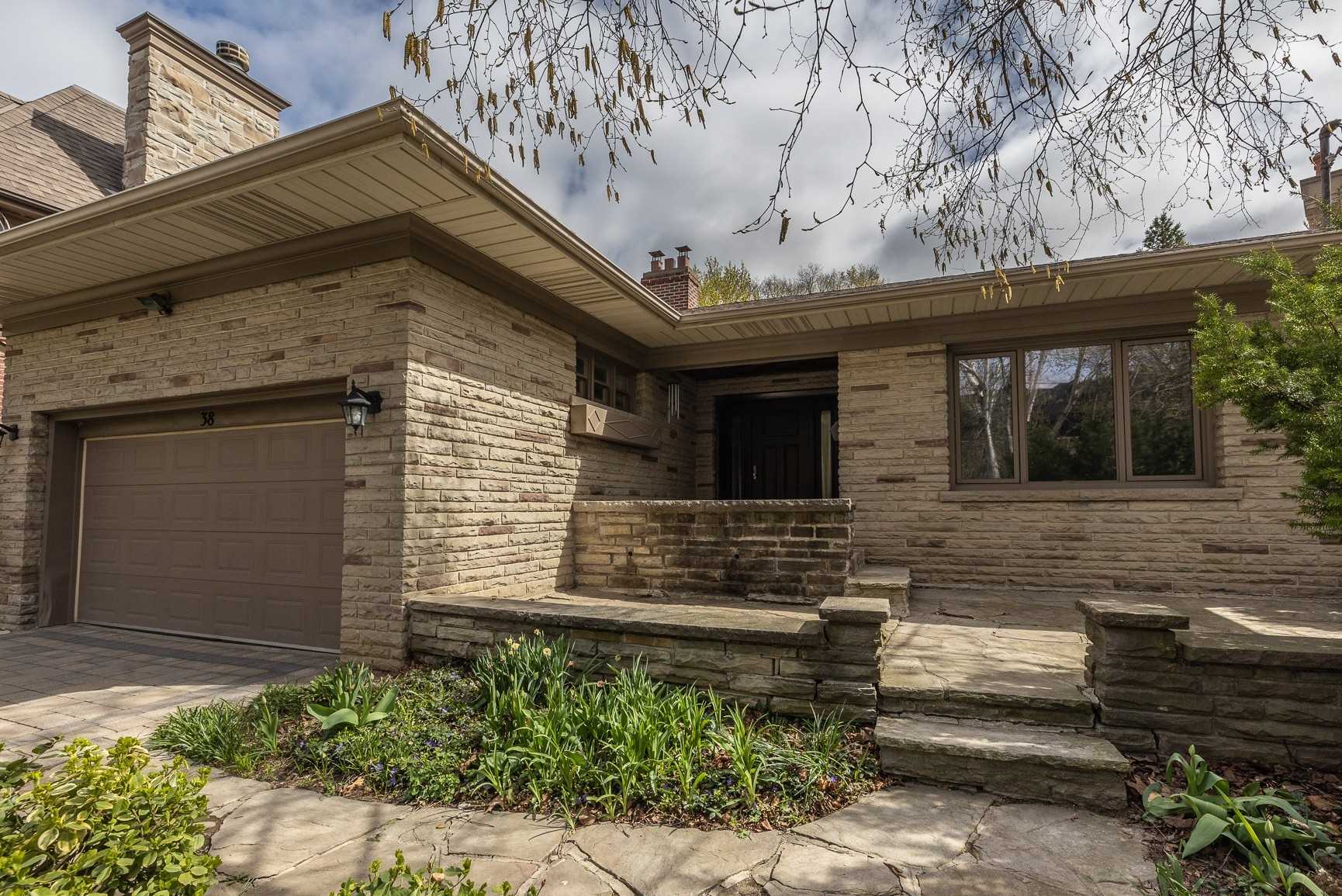38 Killdeer Crescent