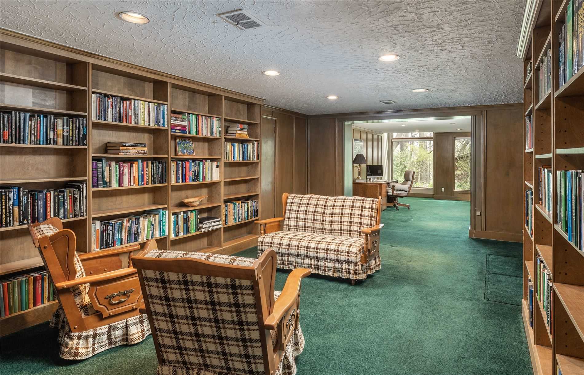 38 Killdeer Crescent