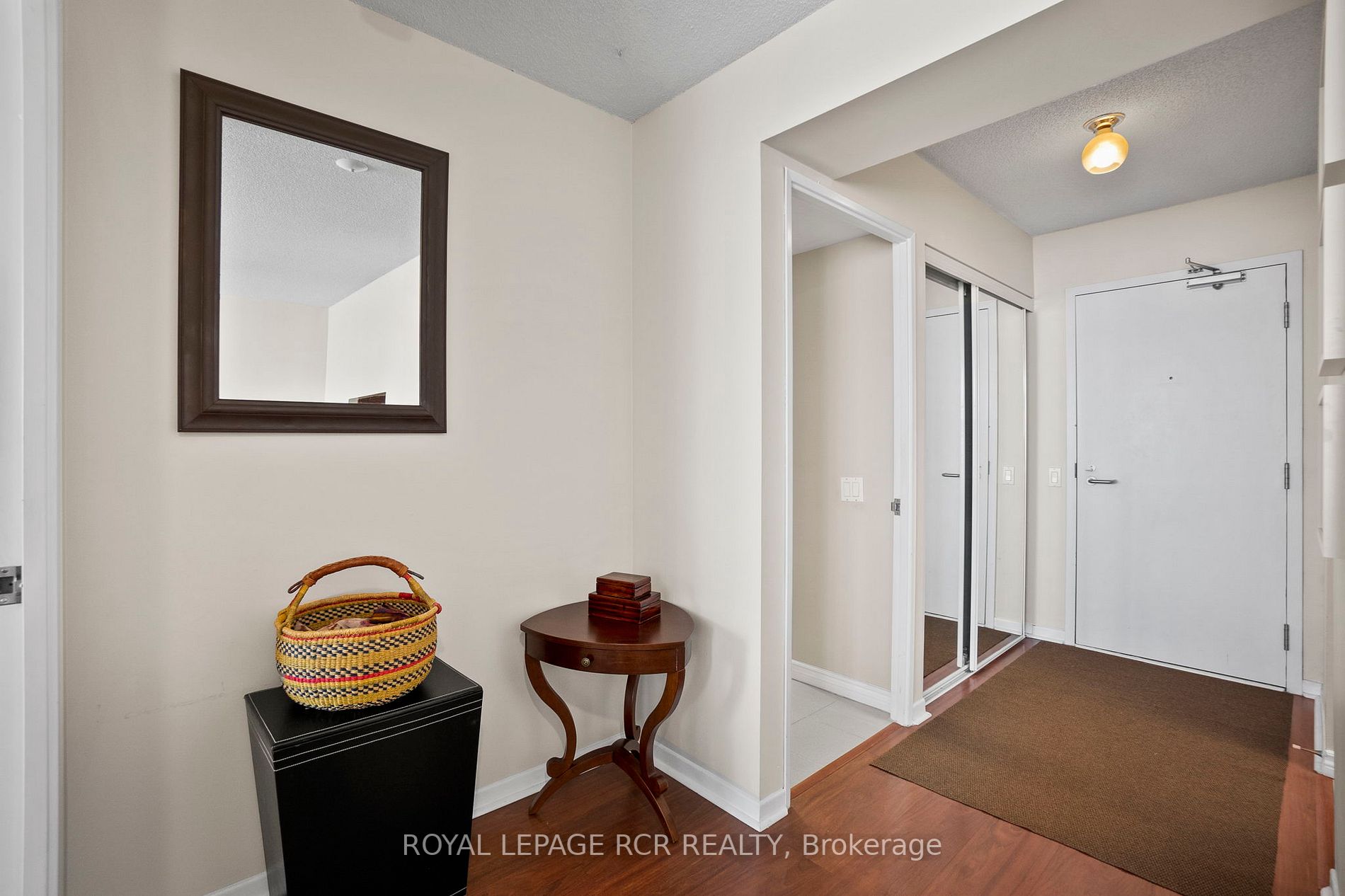 Listing C6038268 - Large Photo # 6