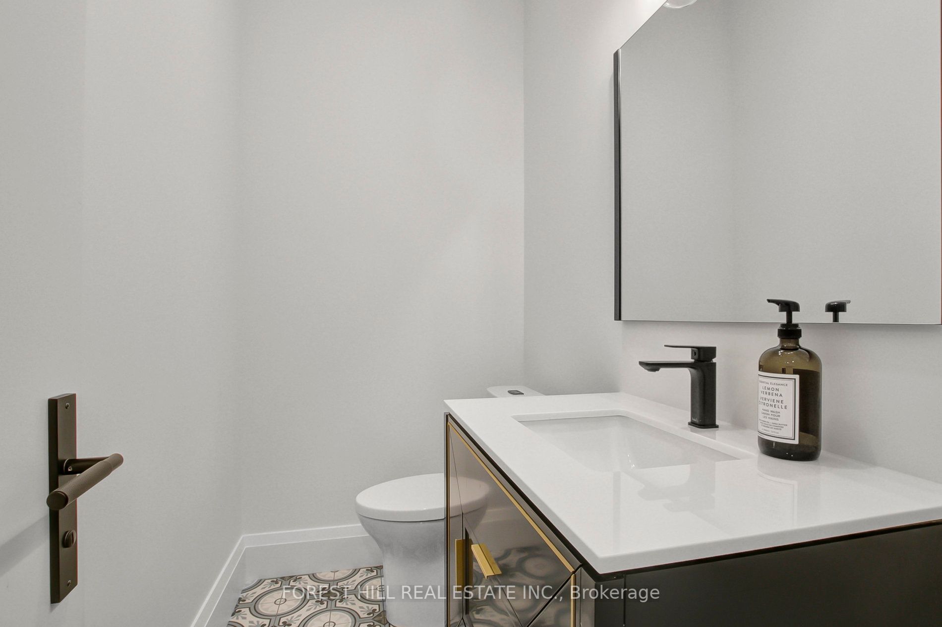 Listing C6038276 - Large Photo # 34