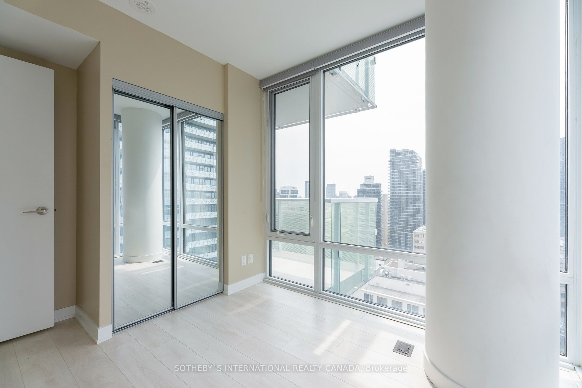 Listing C6038452 - Large Photo # 18