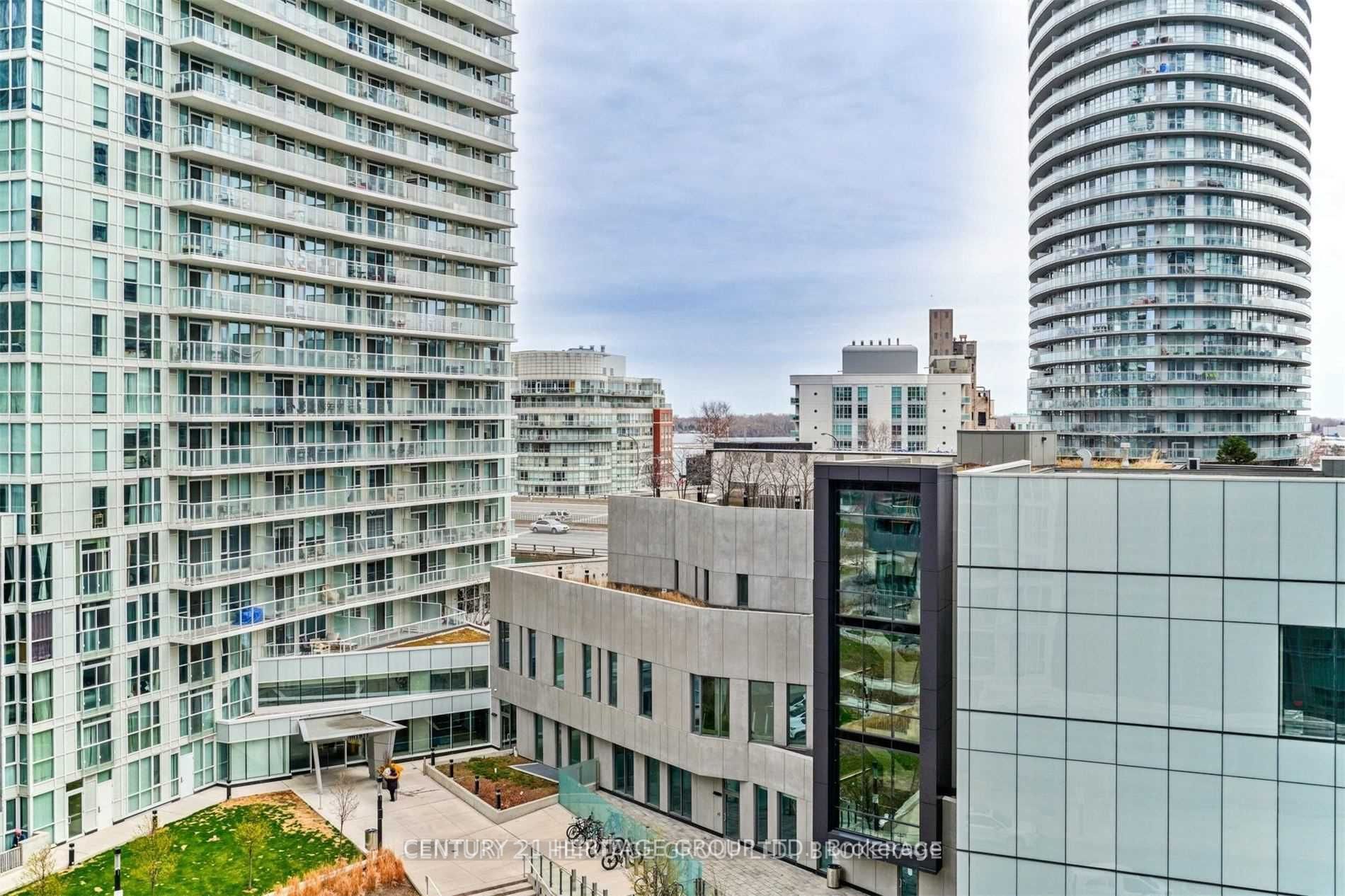 85 Queens Wharf Rd, #806