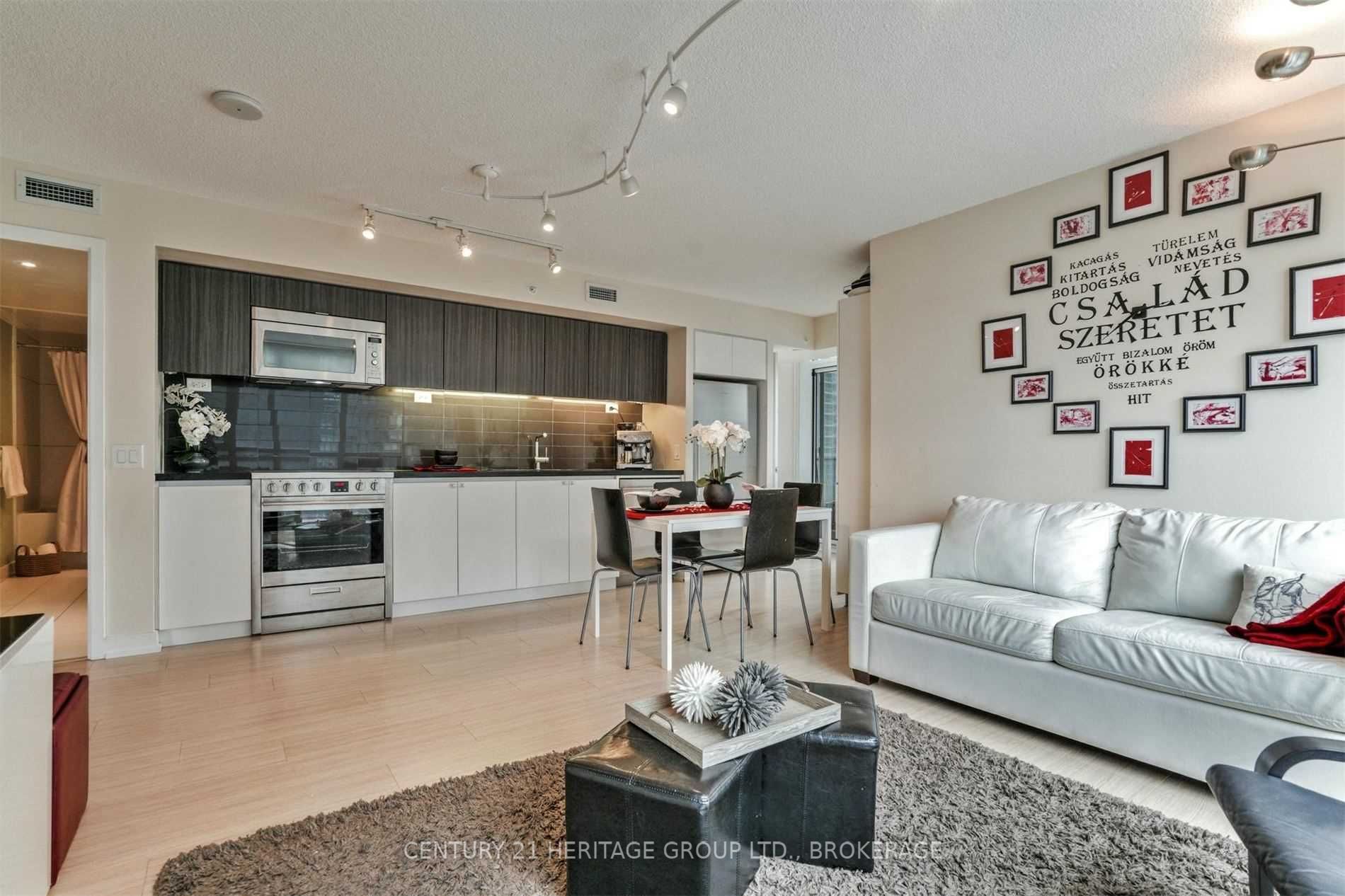 85 Queens Wharf Rd, #806
