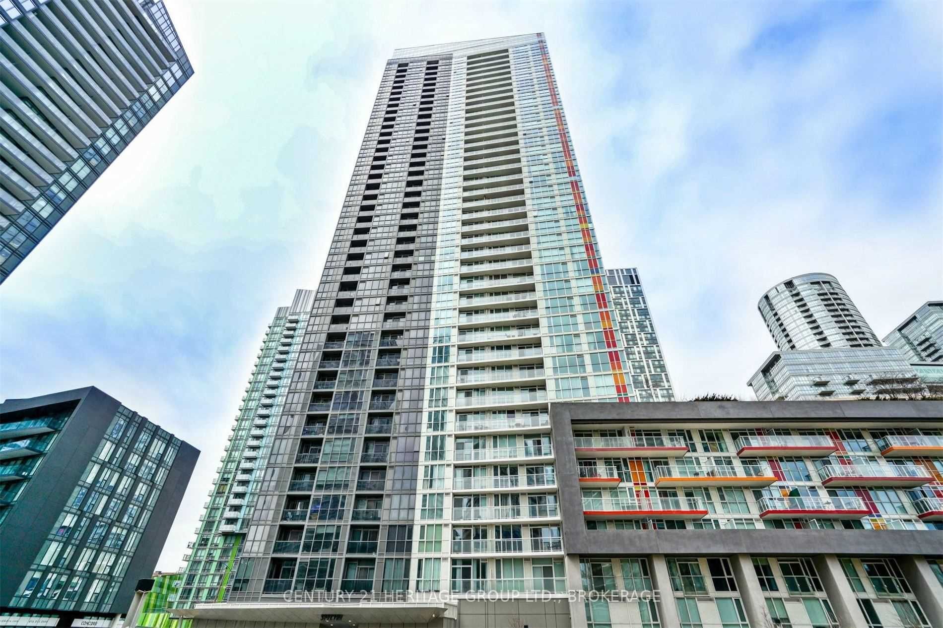 85 Queens Wharf Rd, #806