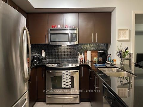 Listing C6038832 - Large Photo # 4