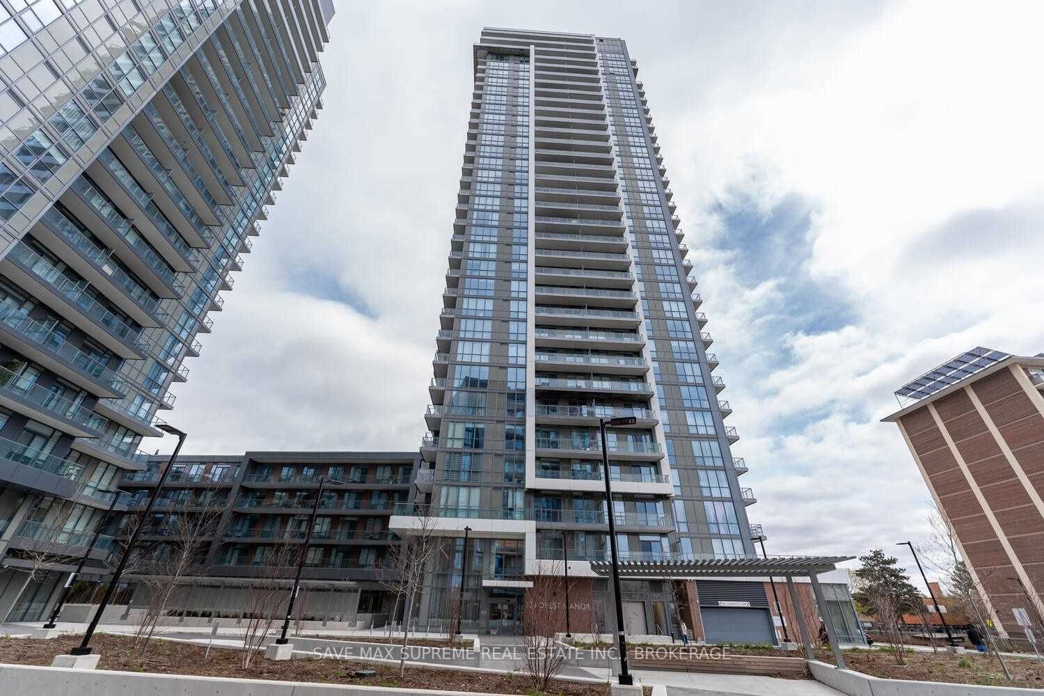 32 Forest Manor Rd, #209