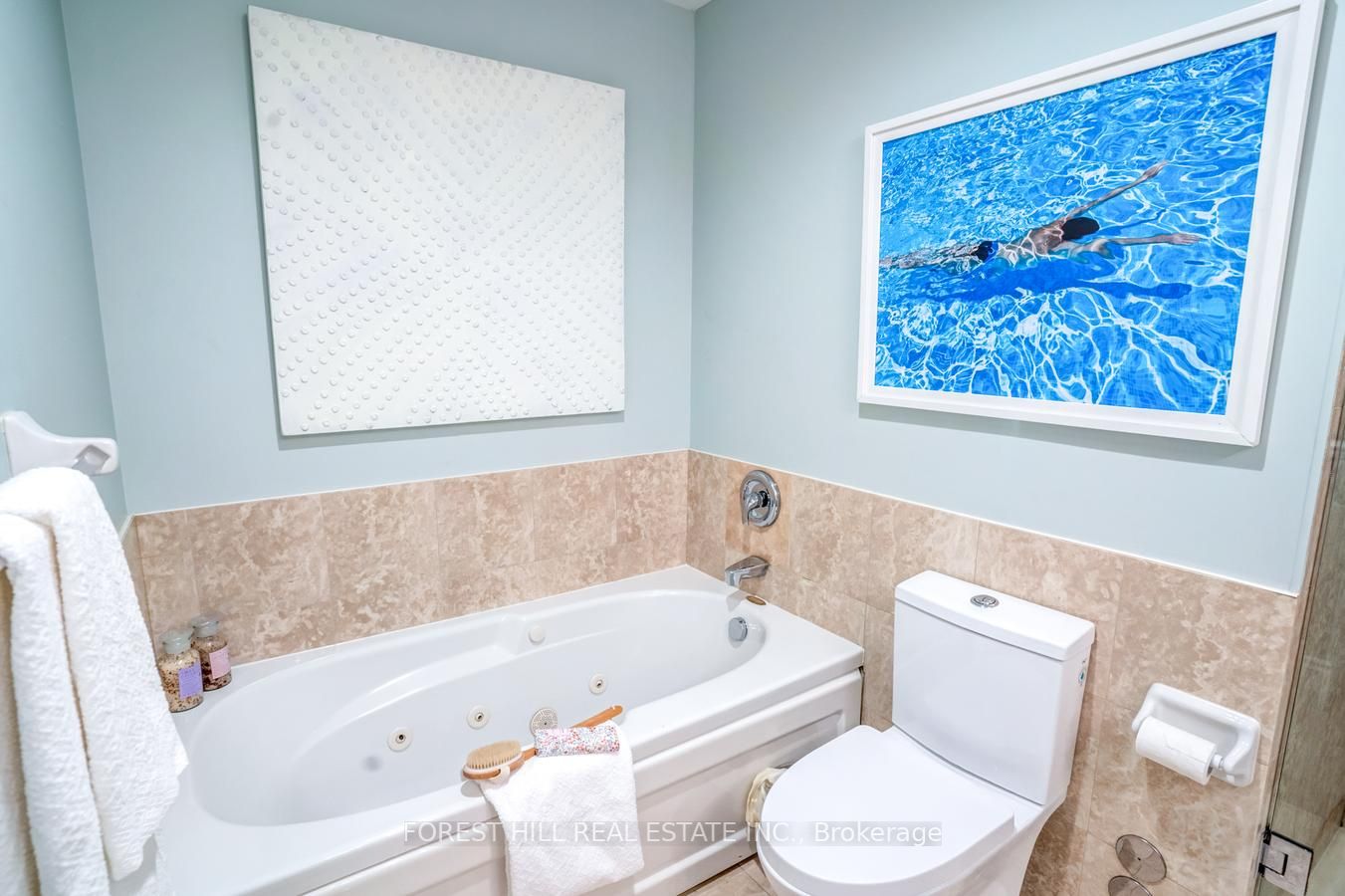 Listing C6039088 - Large Photo # 19