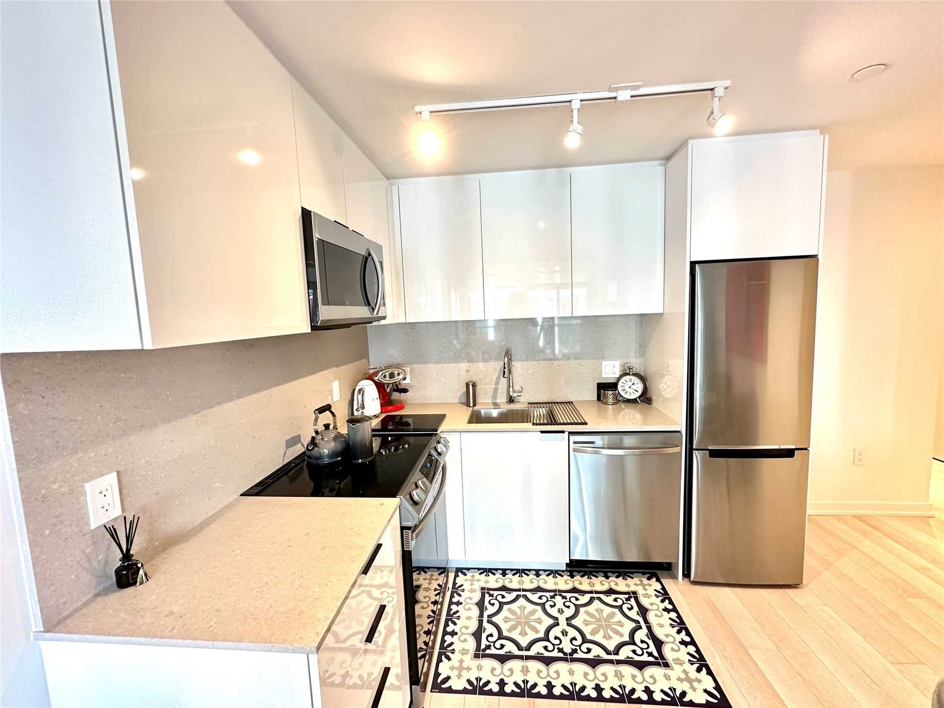 50 Power St, #916