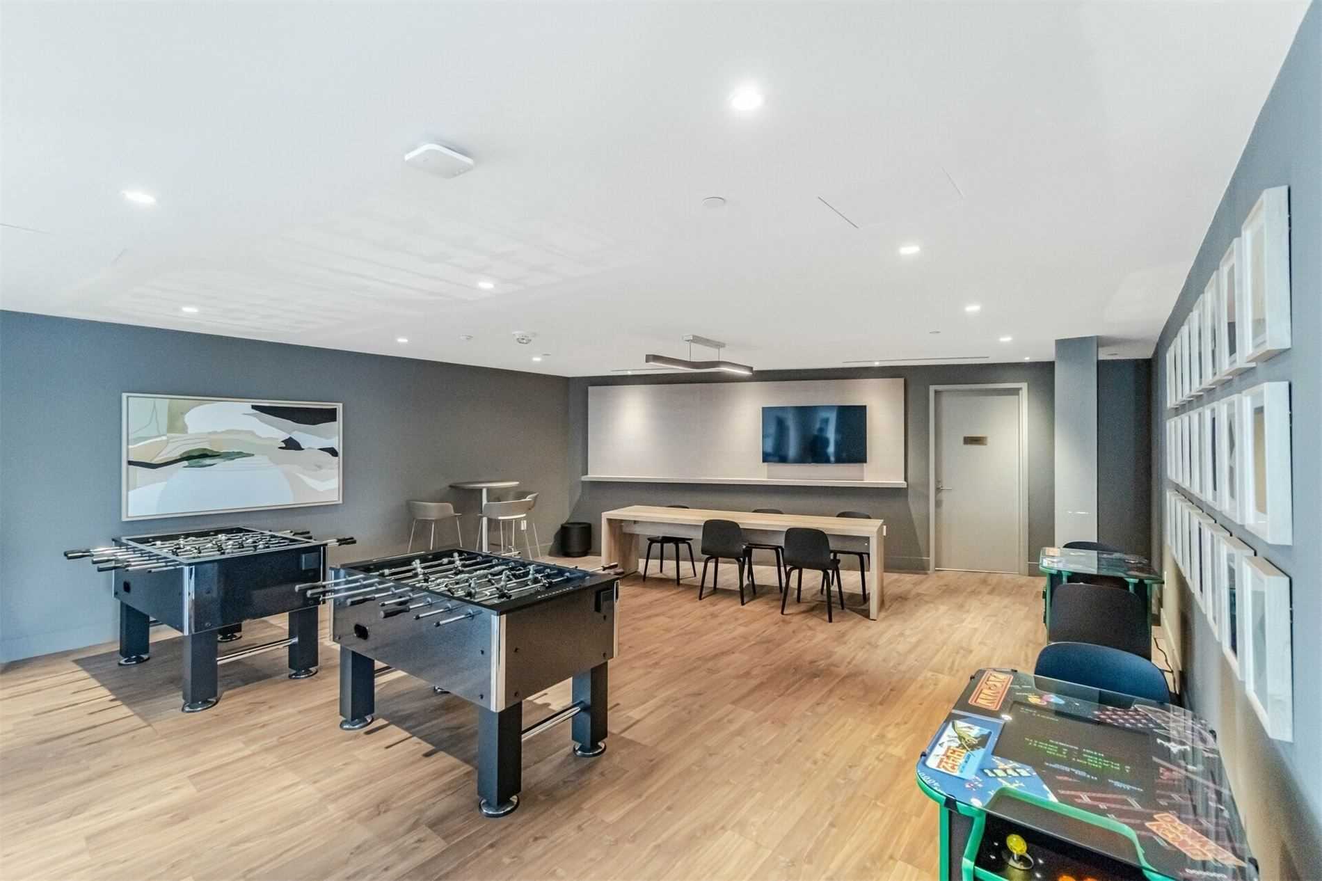 50 Power St, #916
