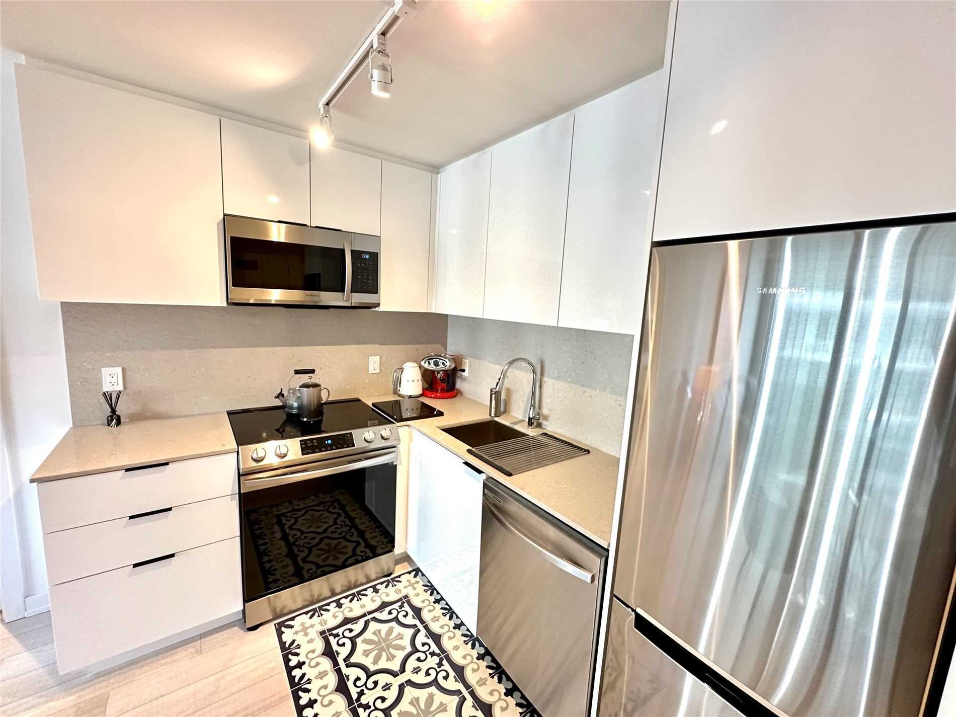 50 Power St, #916