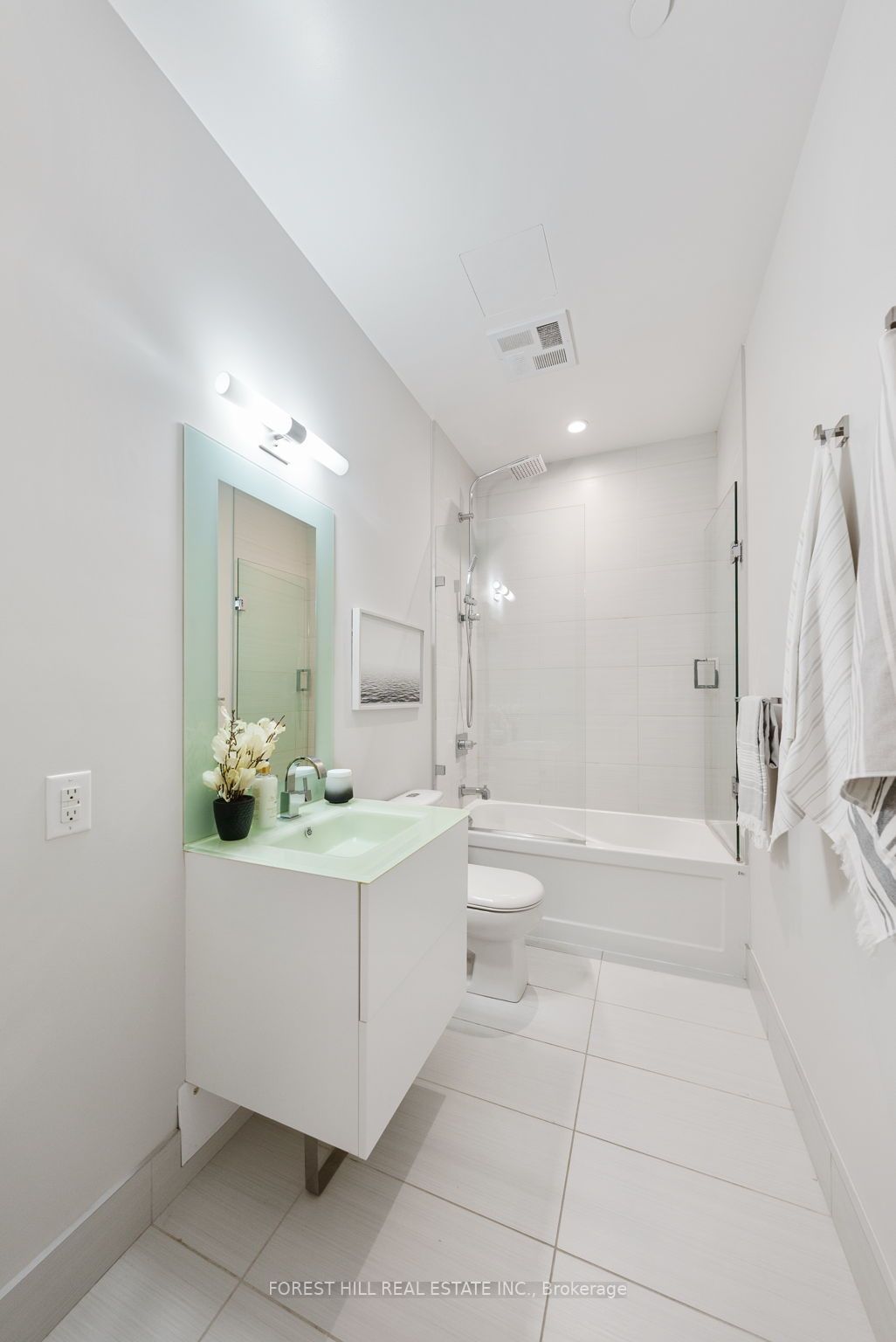 Listing C6039732 - Large Photo # 21