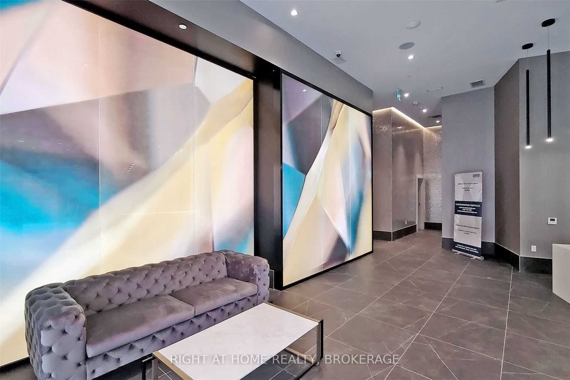 219 Dundas St E, #1709