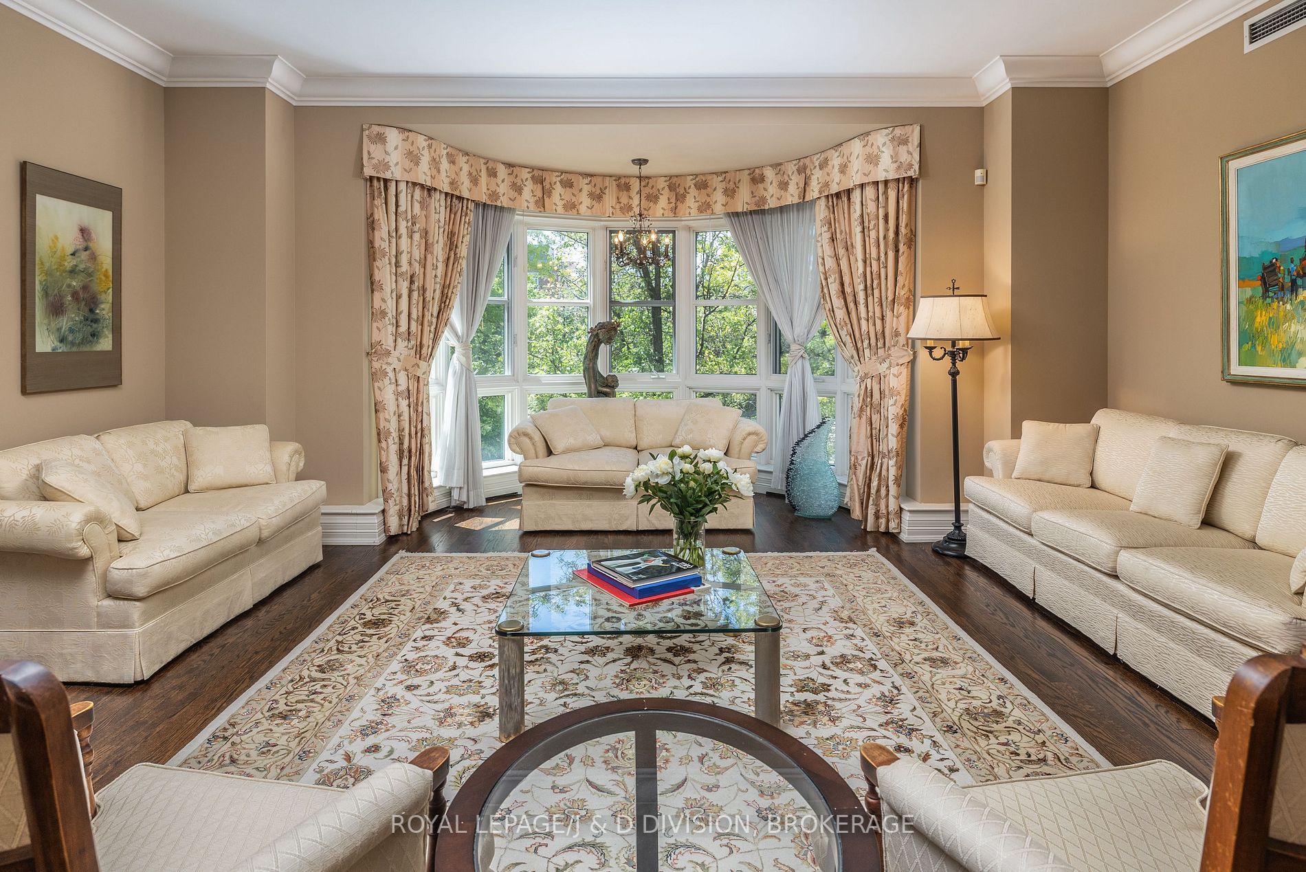 2 Chedington Place, #2C