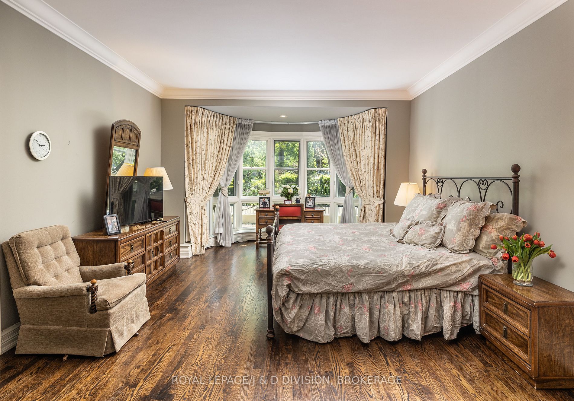 2 Chedington Place, #2C