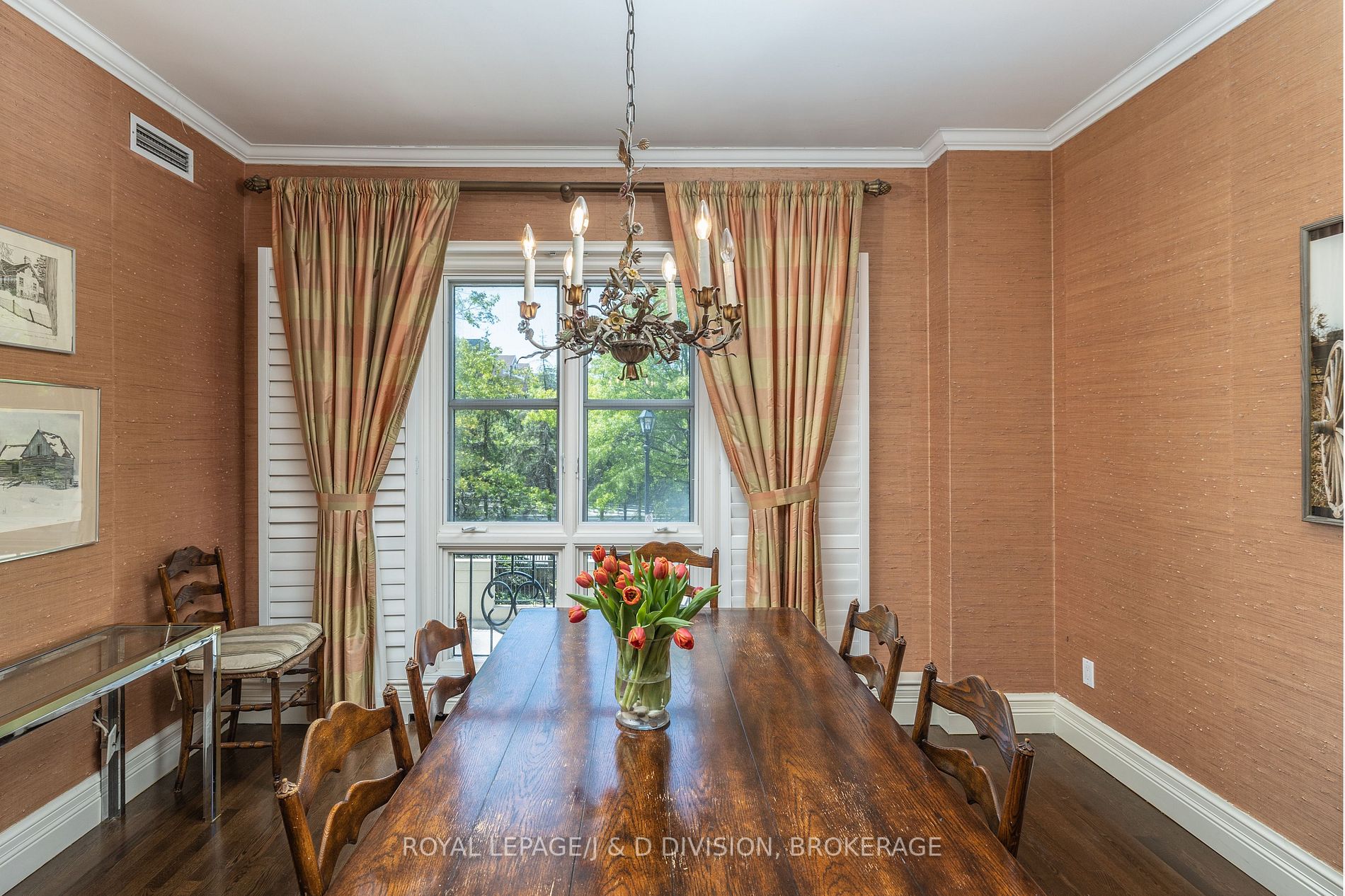 2 Chedington Place, #2C