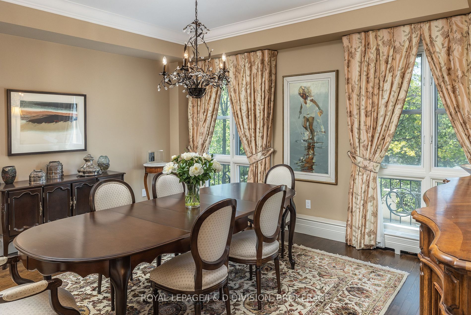 2 Chedington Place, #2C