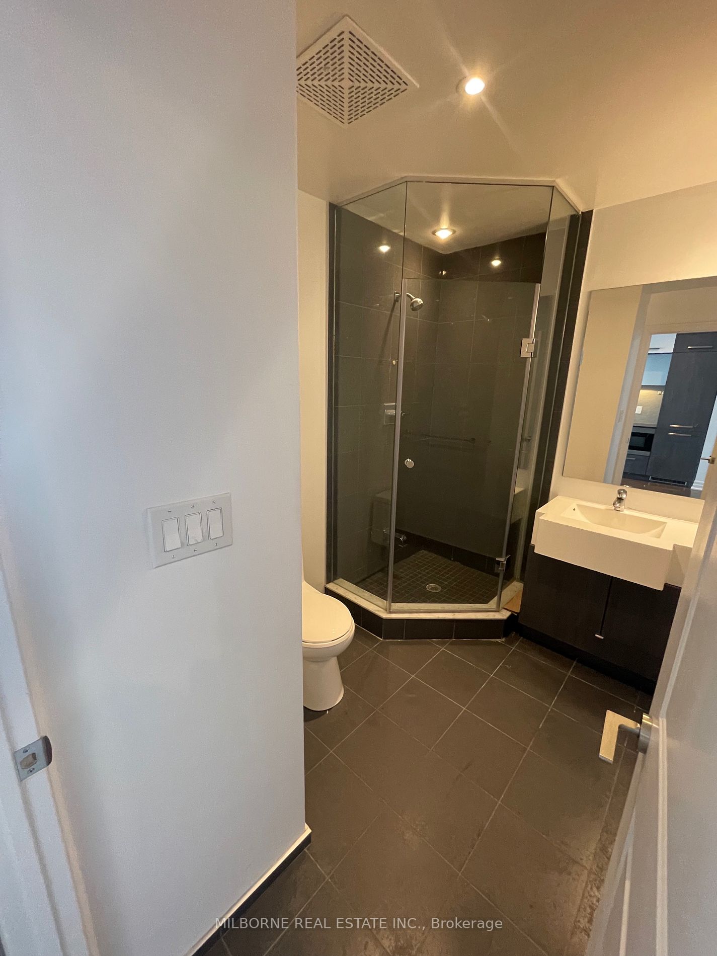 8 The Esplanade Ave, #4311