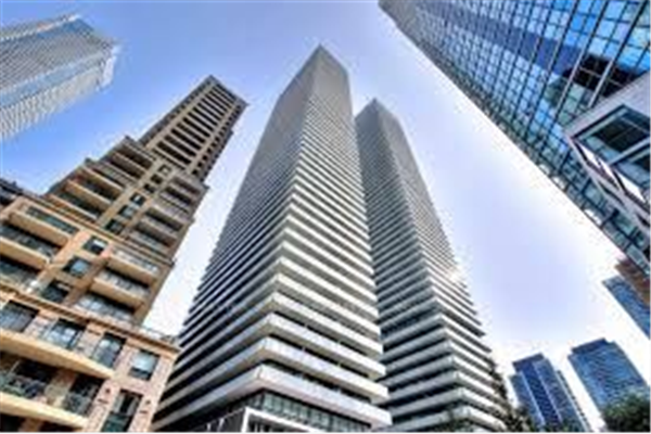 50 Charles St E, Toronto