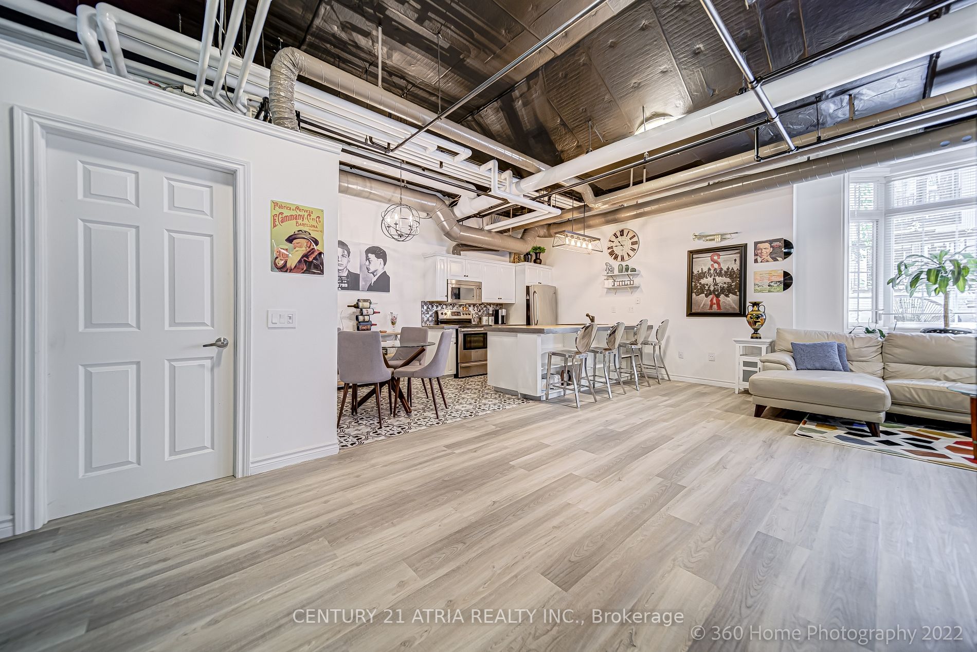 Listing C6041356 - Large Photo # 7