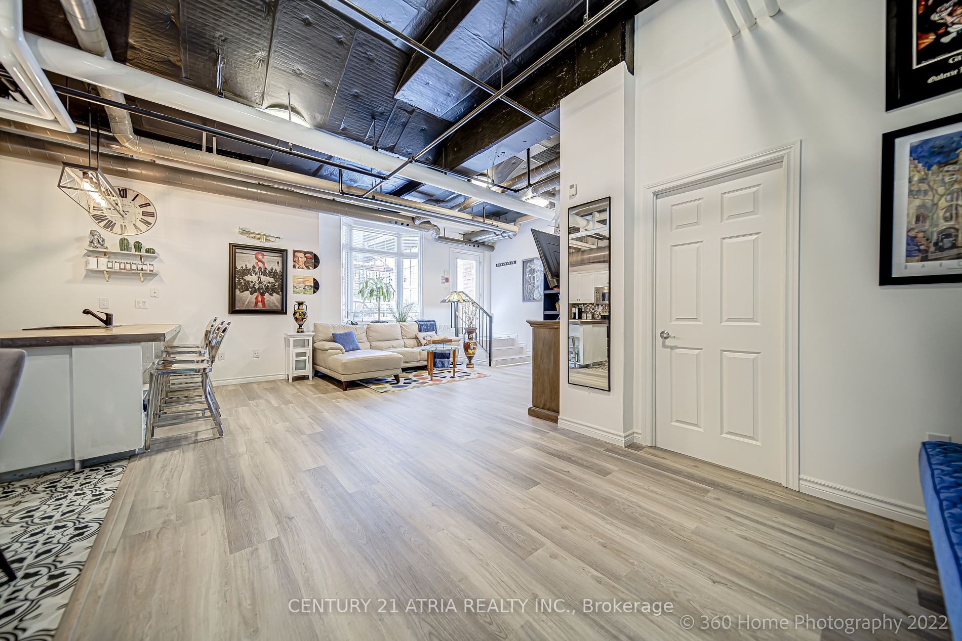 Listing C6041356 - Large Photo # 8