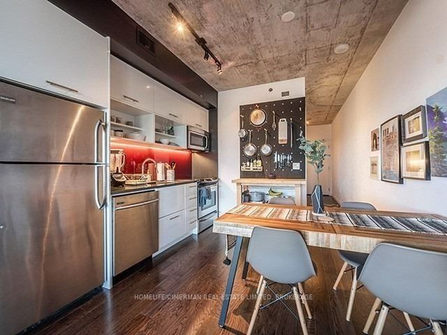51 Trolley Cres, #1101