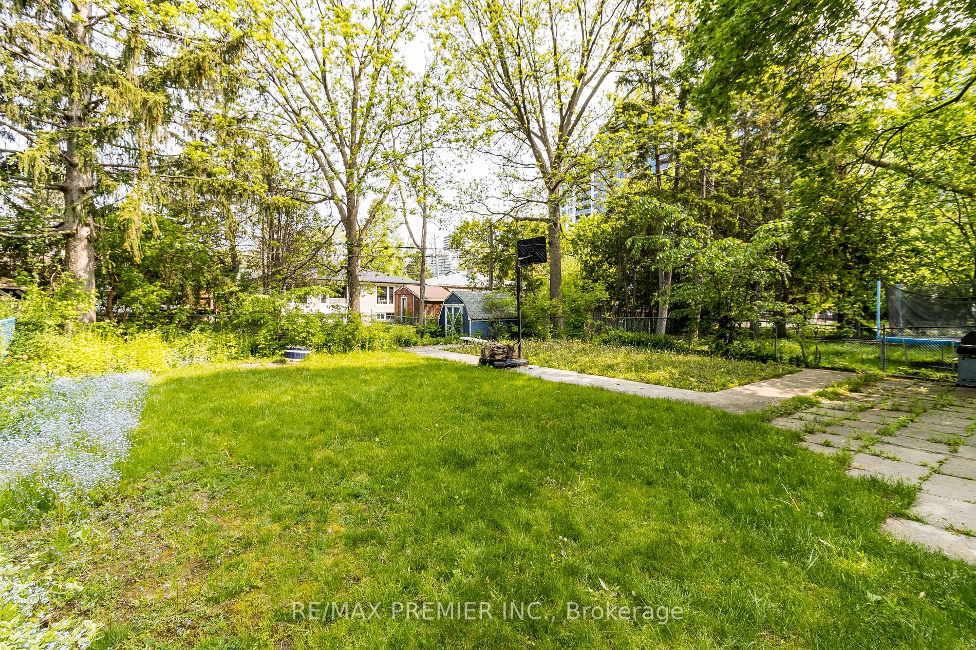 Listing C6042124 - Large Photo # 31