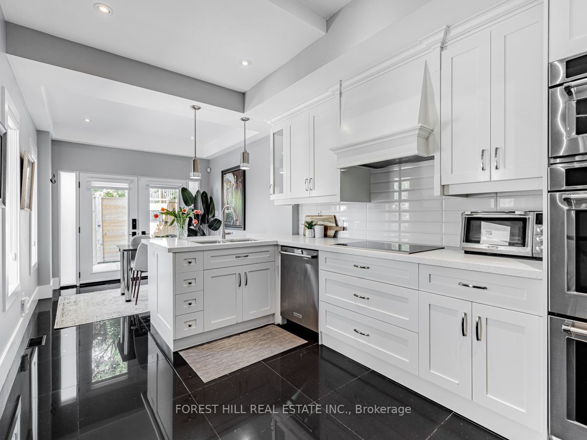 Listing C6042224 - Large Photo # 11