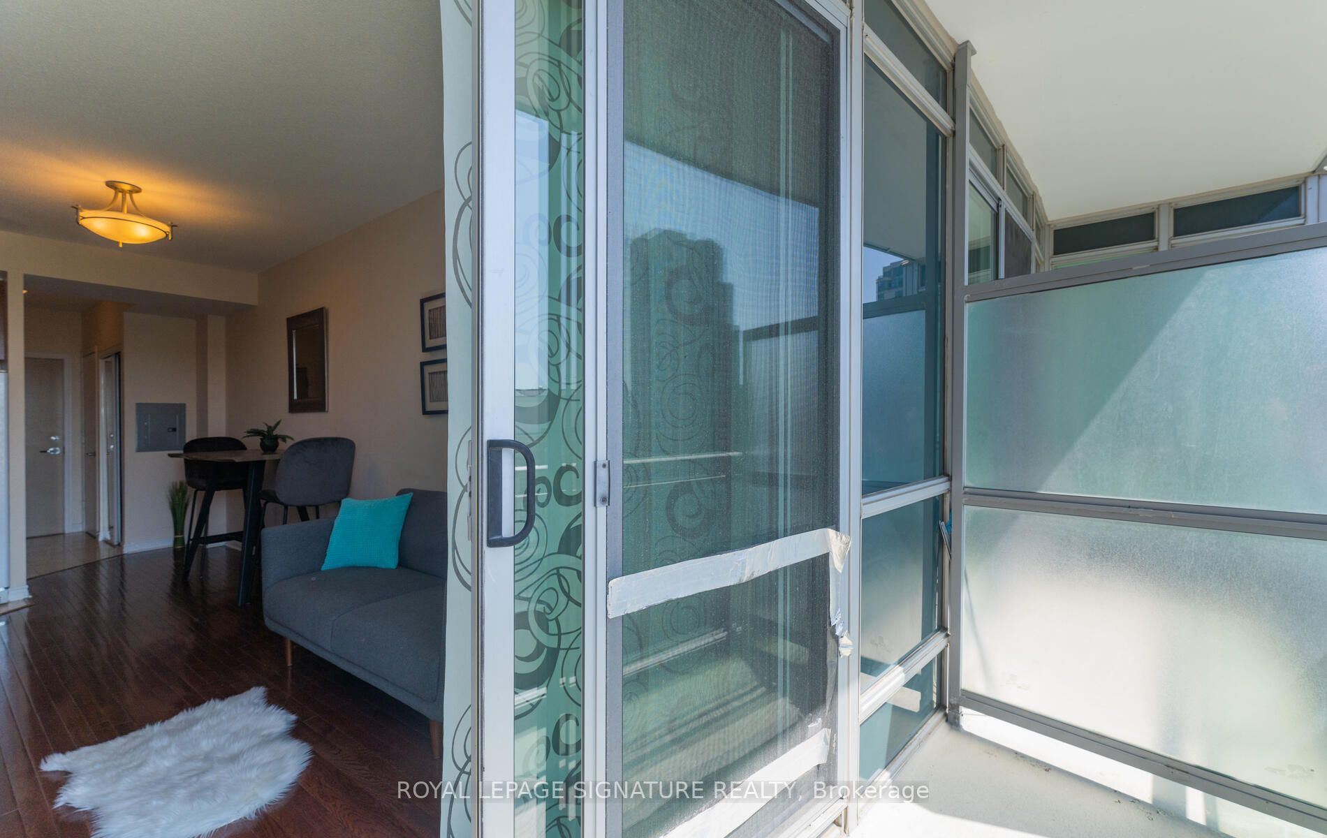 60 Byng Ave, #1502