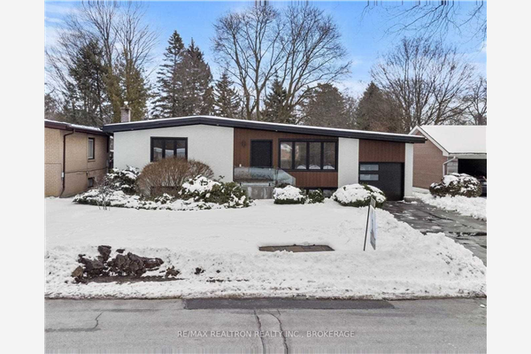 87 Three Valleys Dr