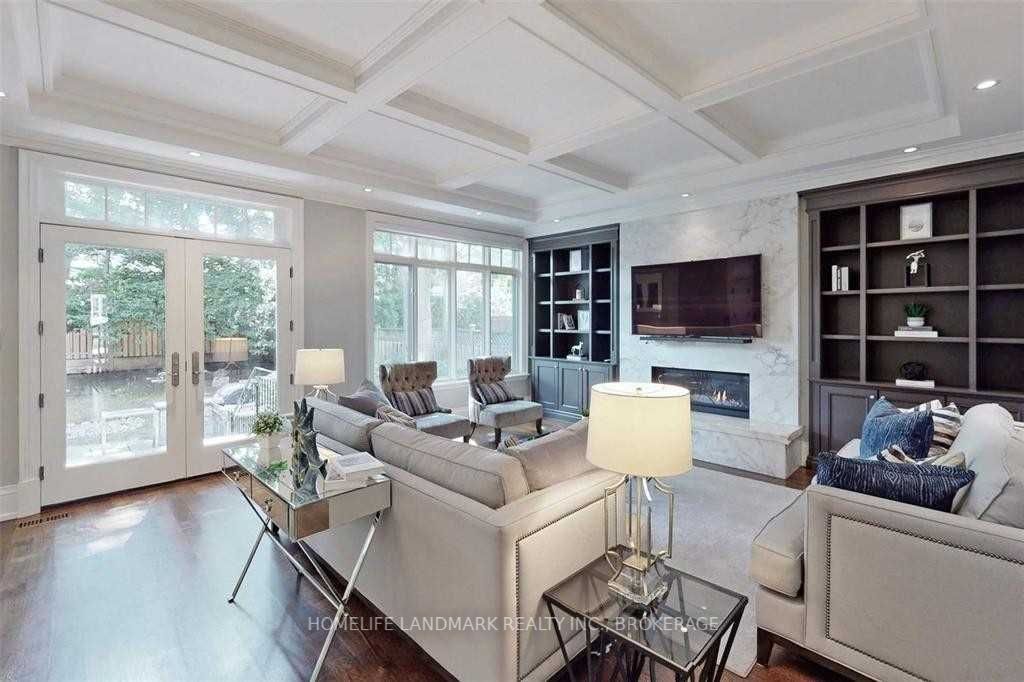 135 Rochester Avenue