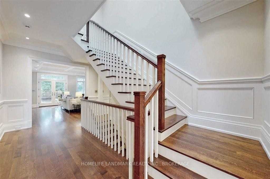 135 Rochester Avenue