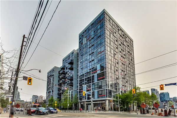 60 Bathurst St, Toronto