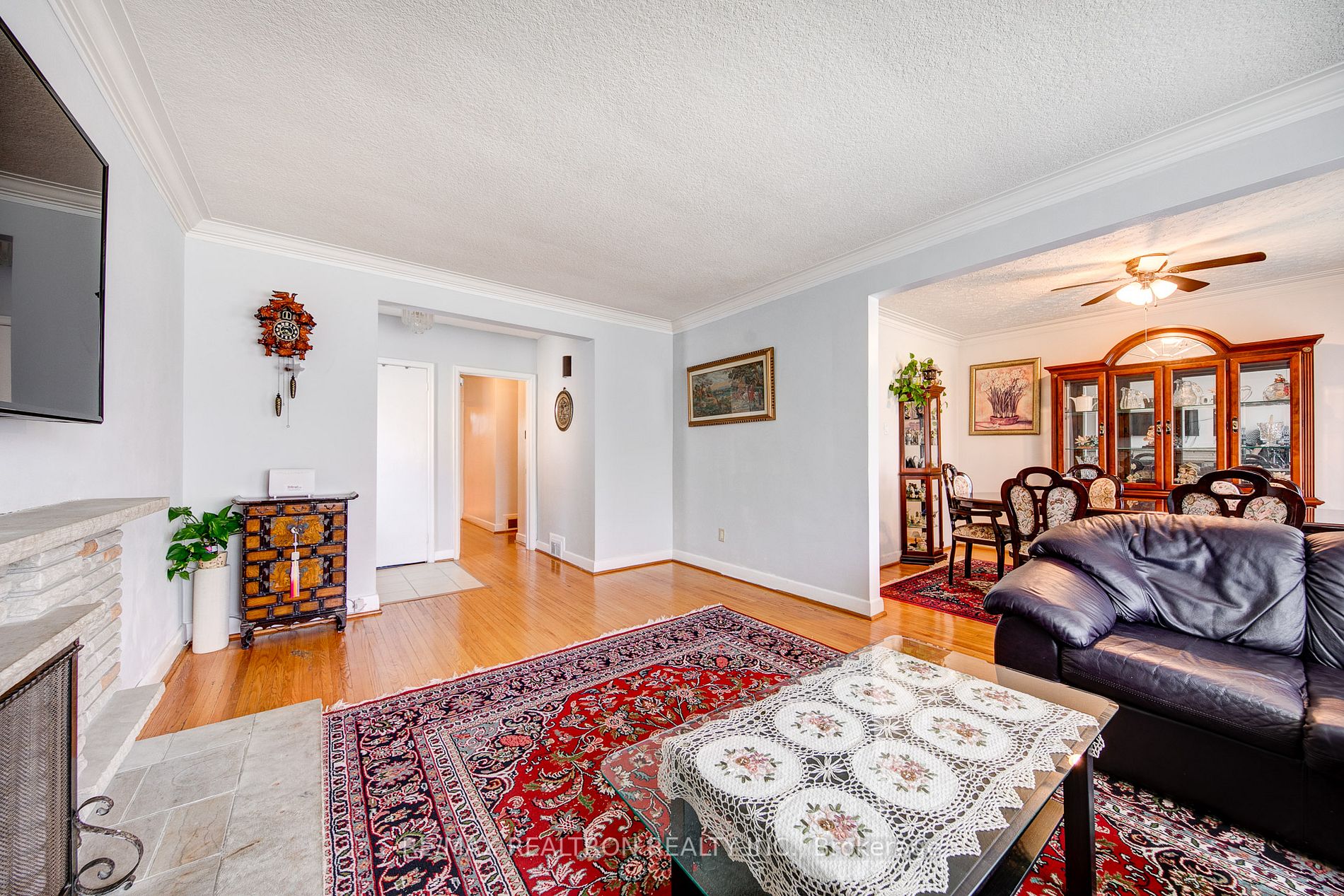 Listing C6042740 - Large Photo # 9