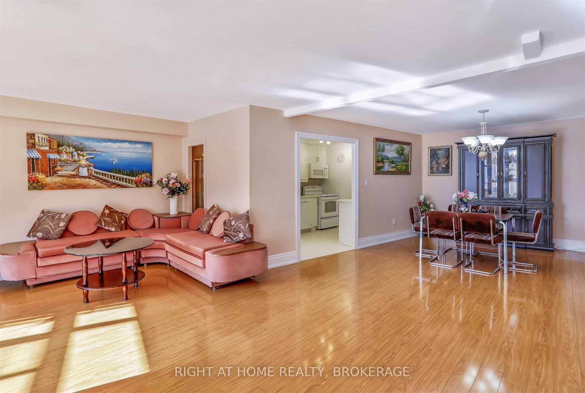 1201 Steeles Ave W, #201