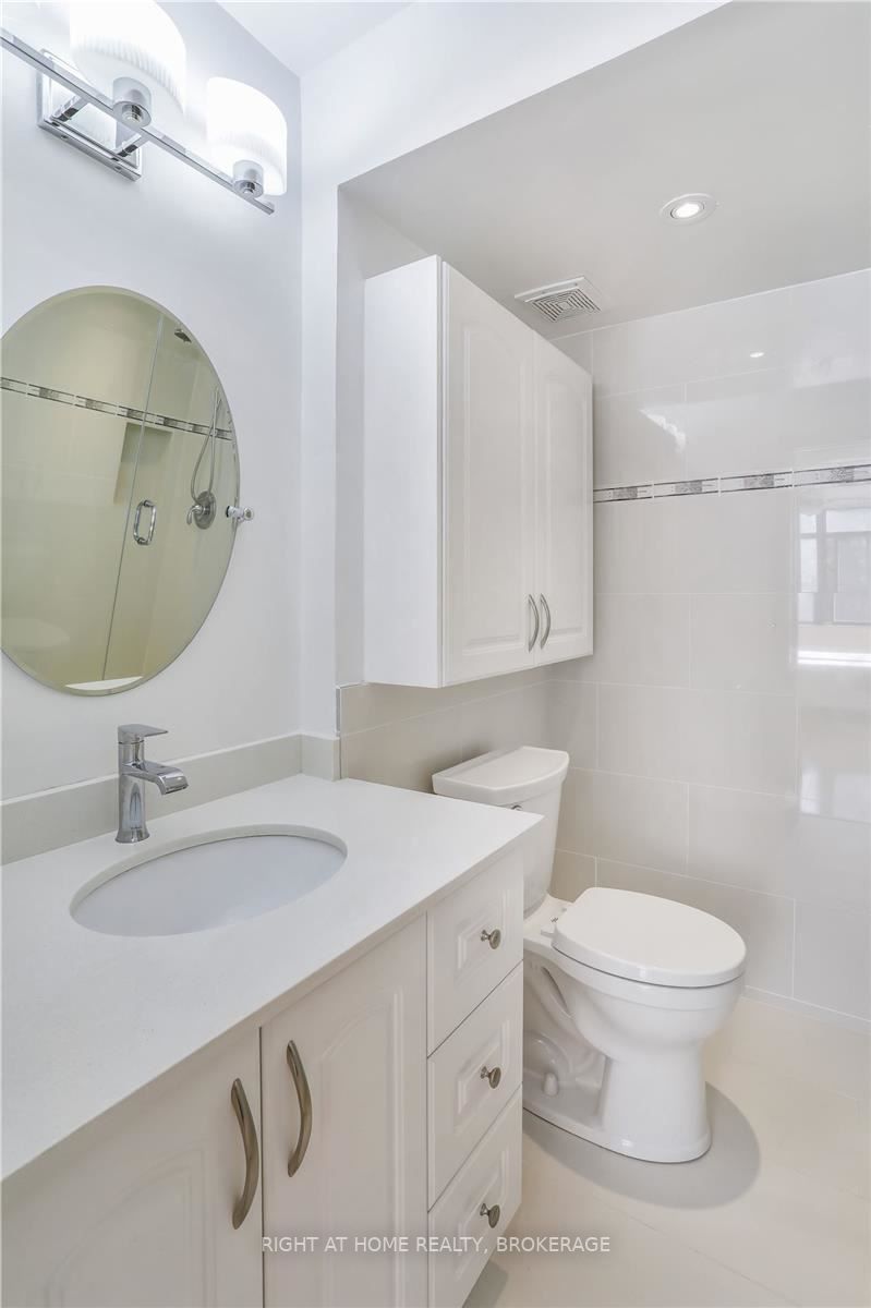 1201 Steeles Ave W, #201