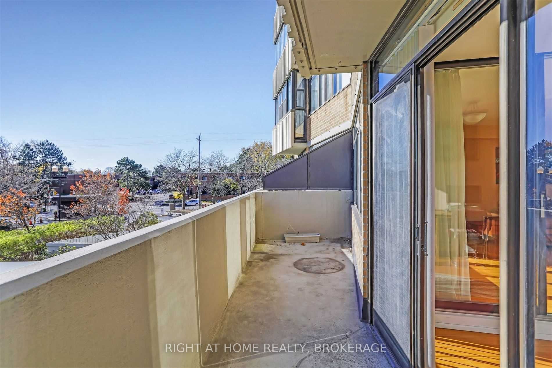 1201 Steeles Ave W, #201
