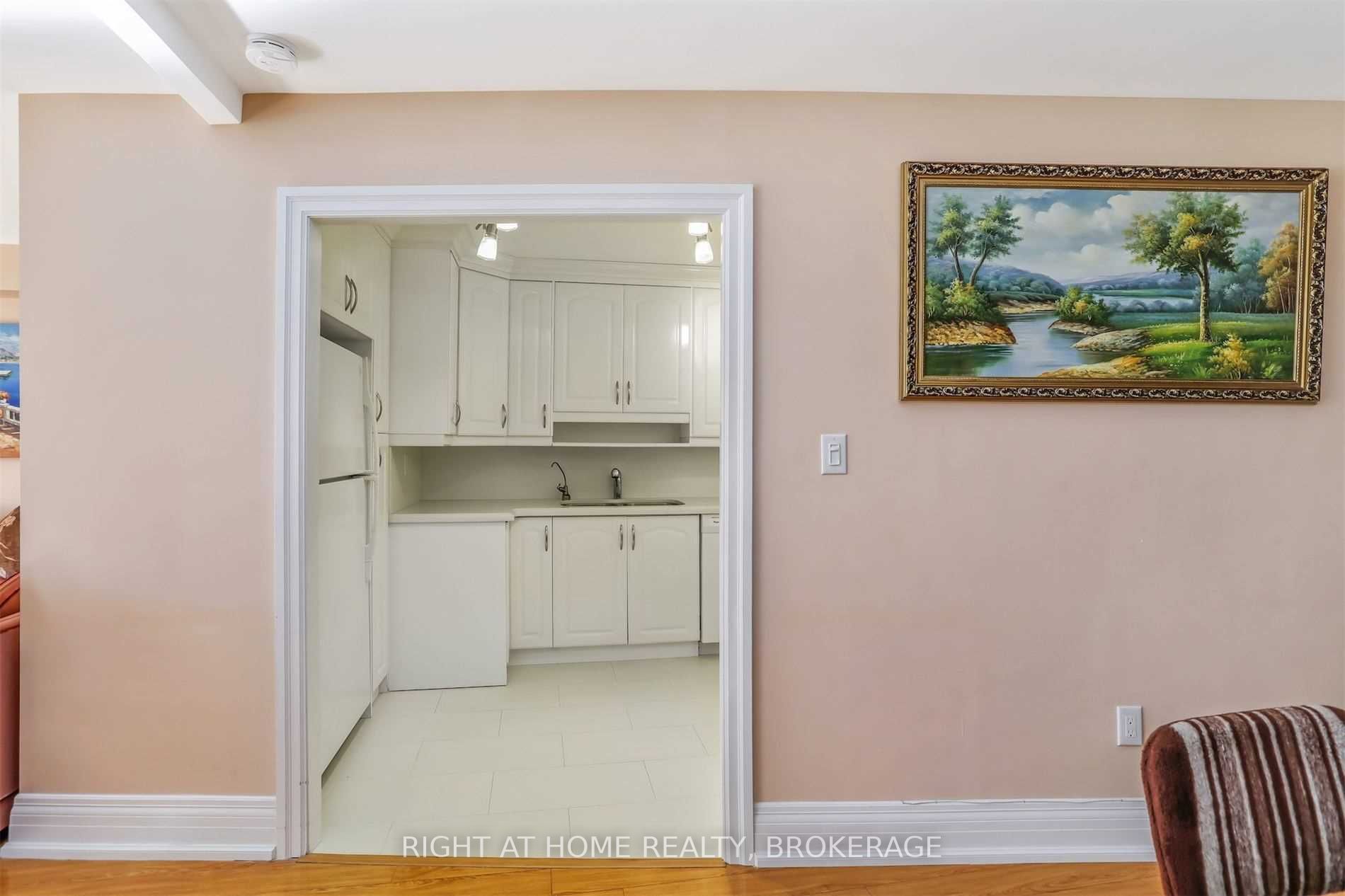 1201 Steeles Ave W, #201