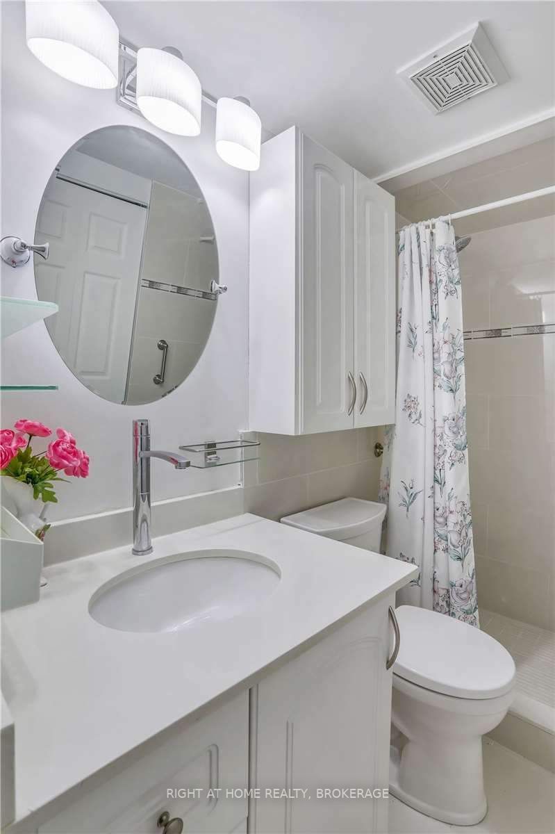 1201 Steeles Ave W, #201