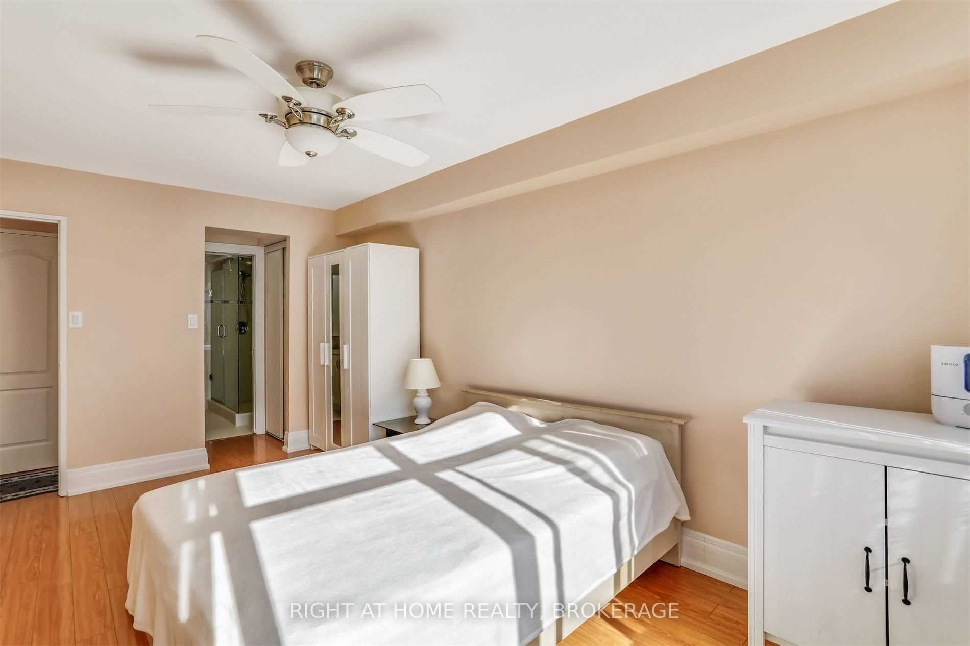 1201 Steeles Ave W, #201