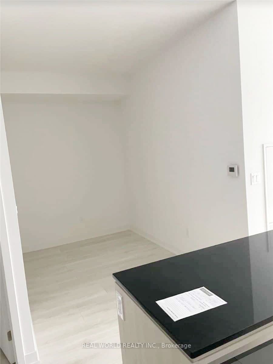 31 Tippett Rd, #730