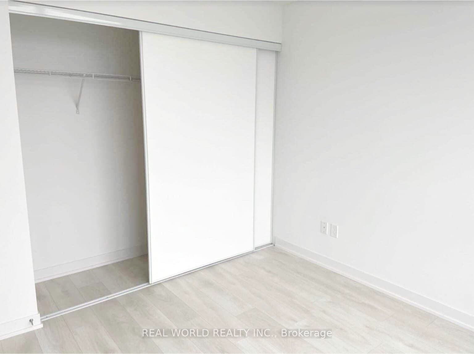31 Tippett Rd, #730