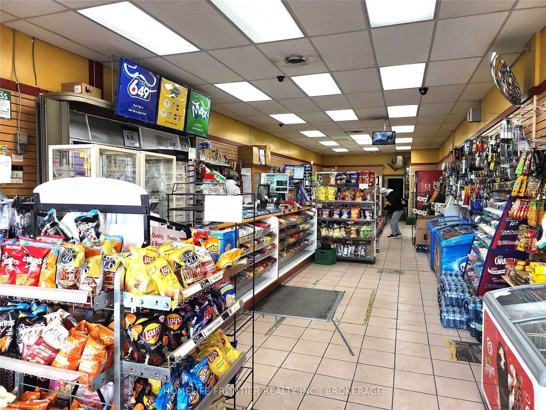 Listing C6043653 - Large Photo # 3