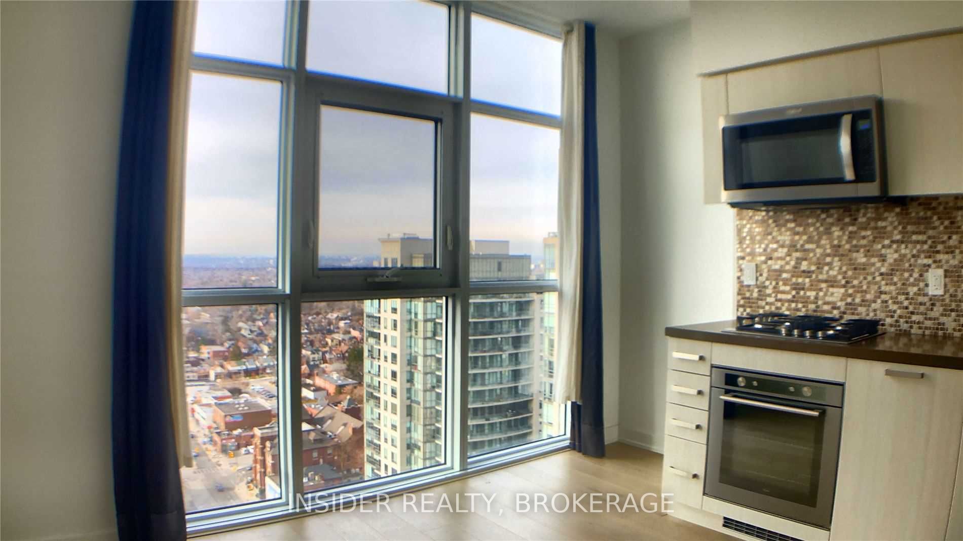 501 St Clair Ave W, #2109