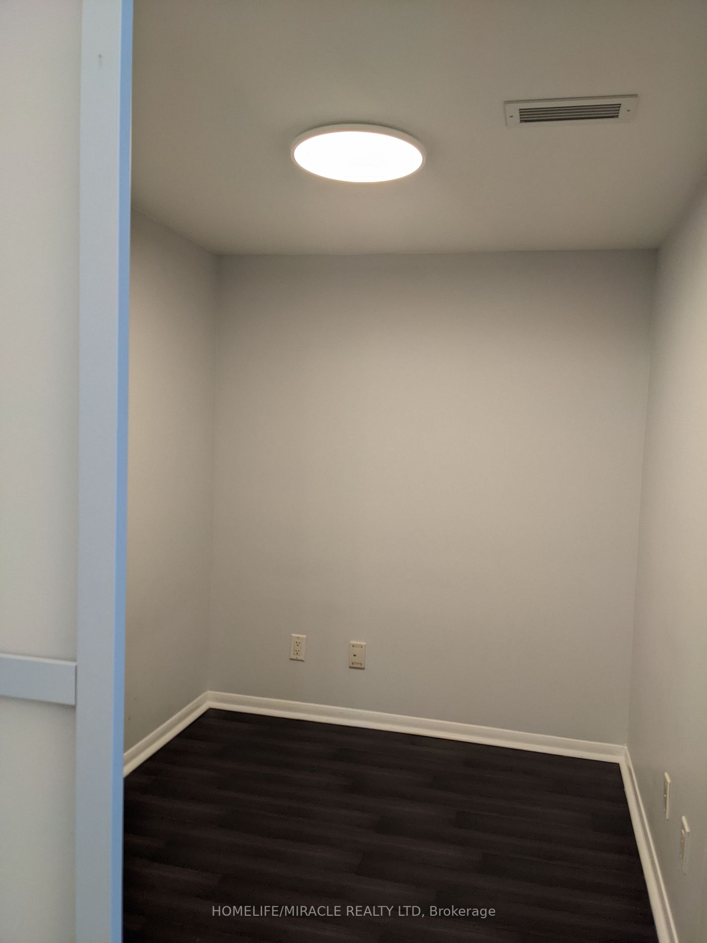 Listing C6044272 - Large Photo # 11