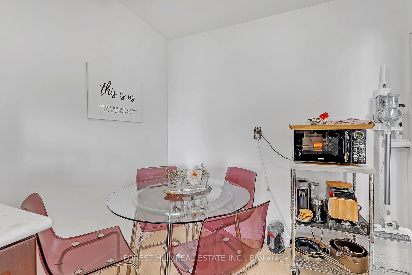 Listing C6044624 - Large Photo # 14