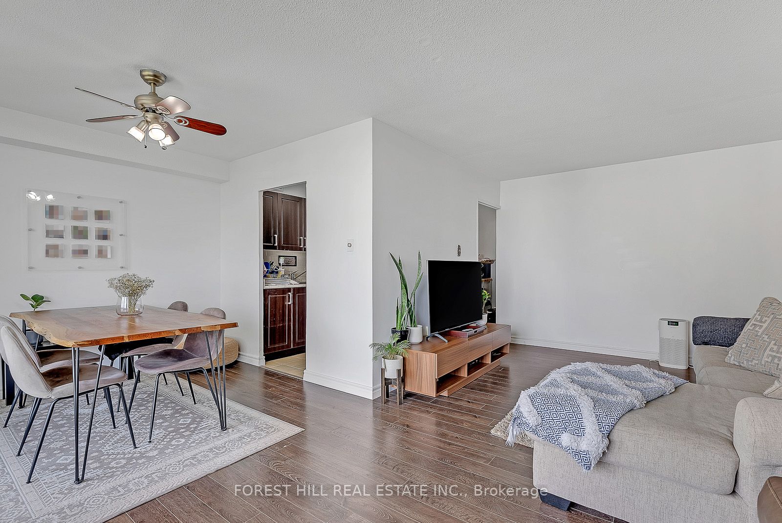 Listing C6044624 - Large Photo # 8