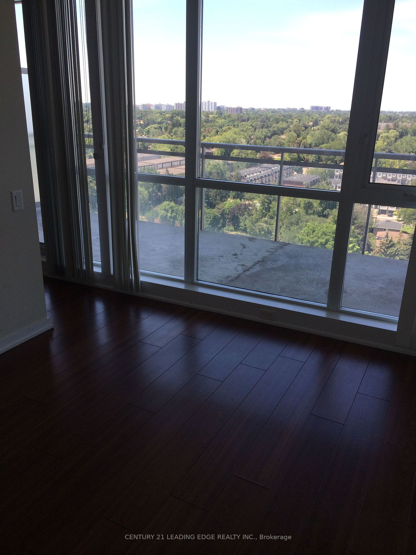 Listing C6044996 - Large Photo # 1