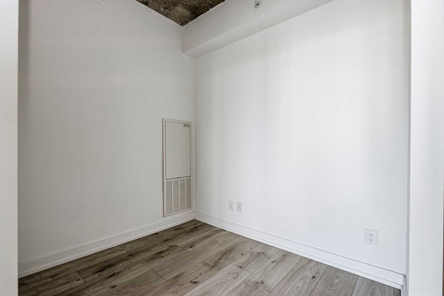 Listing C6045091 - Large Photo # 29